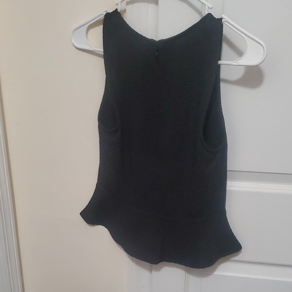 Express Black Sleeveless Peplum Blouse - Picture 3 of 3